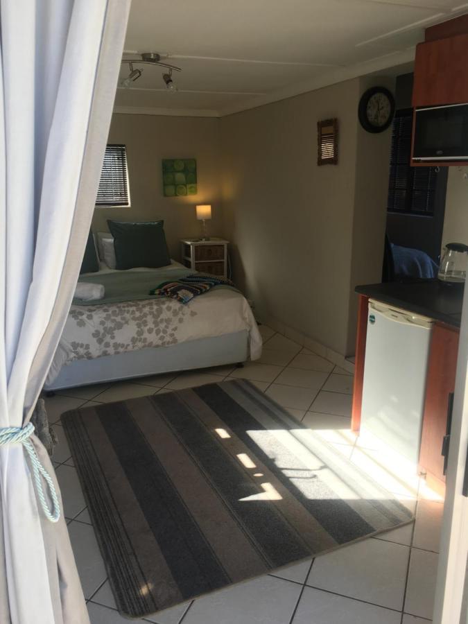 Walmer Heights Guest House Port Elizabeth Extérieur photo